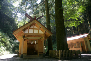 akimoto_shrine3.jpg